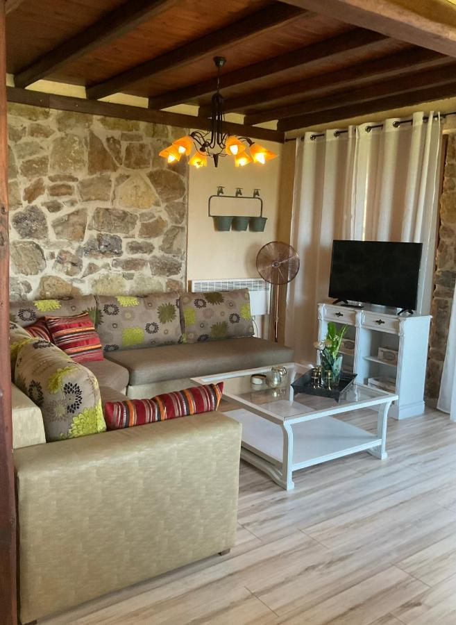 Willa Stonehouse & Casa Al Sole E Al Mare Nea Roda Zewnętrze zdjęcie