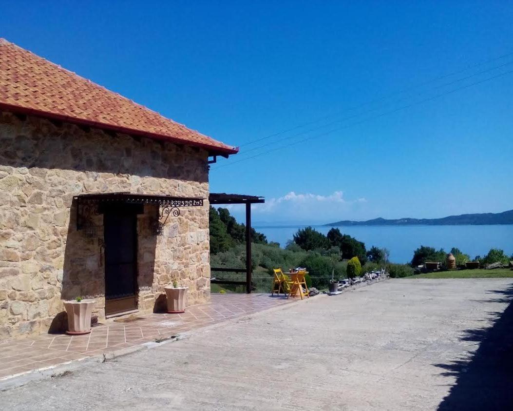 Willa Stonehouse & Casa Al Sole E Al Mare Nea Roda Zewnętrze zdjęcie
